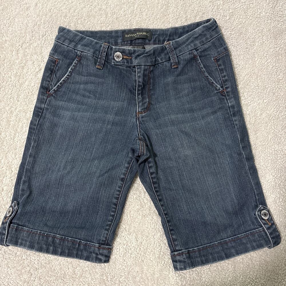 Banana Republic 4, Bermuda Denim Shorts Button Cuff Roll Tabs, EUC, Y2K